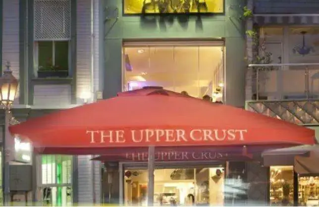 The Upper Crust Pizzeria'nin yemek ve ambiyans fotoğrafları 33