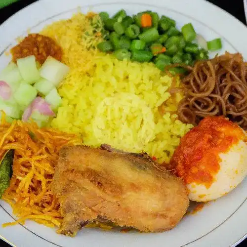 Gambar Makanan Nasi Kuning Ambon Rasa, Tukad Barito 17