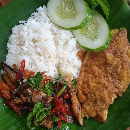 Gambar Makanan Nasi Ikan Pindang Tirta, Jl Semangu 1
