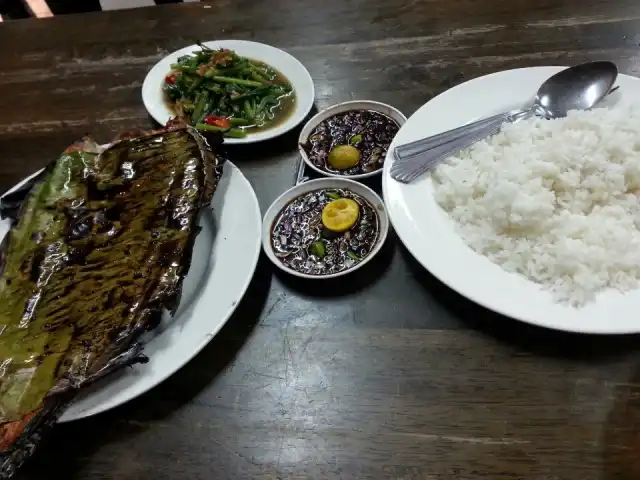 Restoran Ikan Bakar Simpang Ampat Food Photo 10