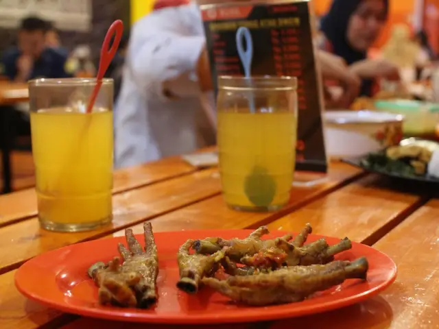 Gambar Makanan Ayam Goreng Nelongso 15