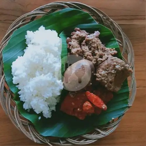 Gambar Makanan Gudeg Bu Joyo, Magelang 6