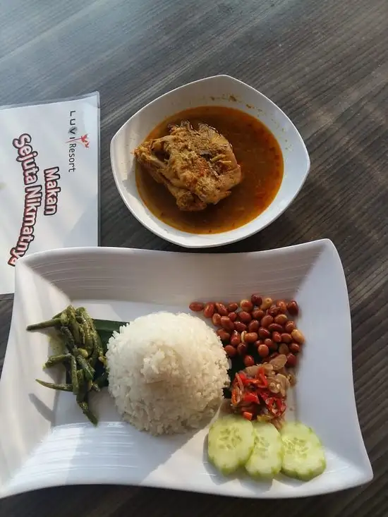 Gambar Makanan Luvi Resto 15