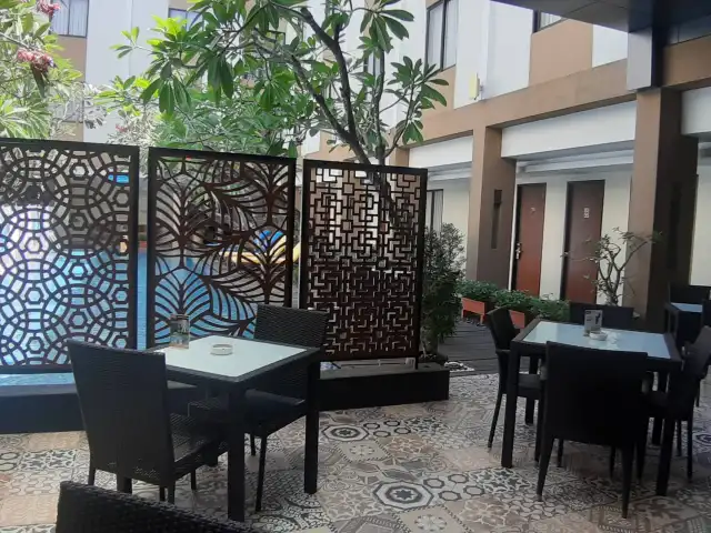 Gambar Makanan Kafe Serani - Hotel Santika 2