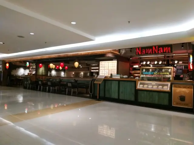 Gambar Makanan NamNam Noodle Bar 10