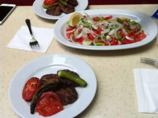 Köfteci Mustafa'nin yemek ve ambiyans fotoğrafları 37
