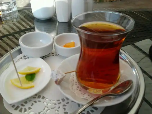 Tuğra Cafe'nin yemek ve ambiyans fotoğrafları 3