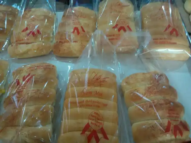 Gambar Makanan Roti Nam Min 4