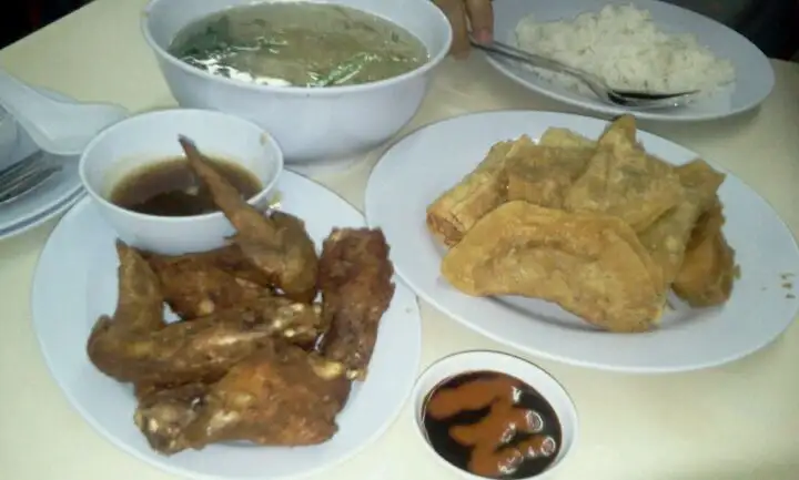 Restoran Home Town Yong Tow Foo Food Photo 6