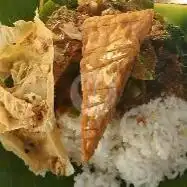 Gambar Makanan Nasi Kuning Dan Pecel Mb Yossa, Suryodiningratan 4