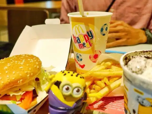 Gambar Makanan McDonald's 13