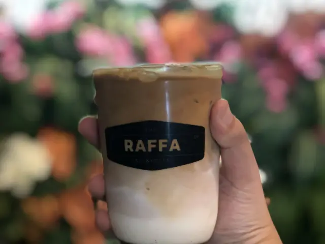Gambar Makanan Raffa Cafe & Coffee 11
