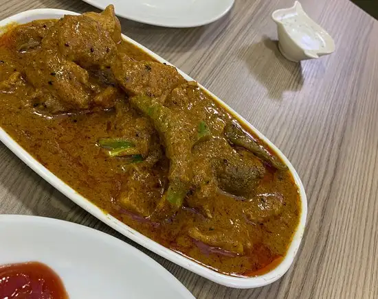 H.K Pakistani Restaurant'nin yemek ve ambiyans fotoğrafları 3