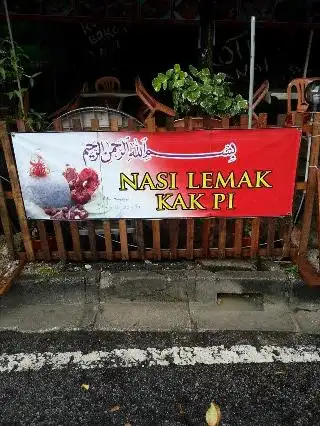 Warung Kak Pi Nasi Lemak