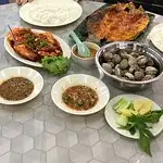 Mona Ikan Bakar & Makanan Laut Food Photo 2
