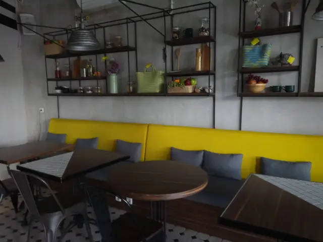 Gambar Makanan Anterograde Kitchen & Bar 4