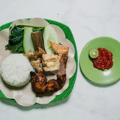 Gambar Makanan Nasi Green Tempong, Imam Bonjol 13