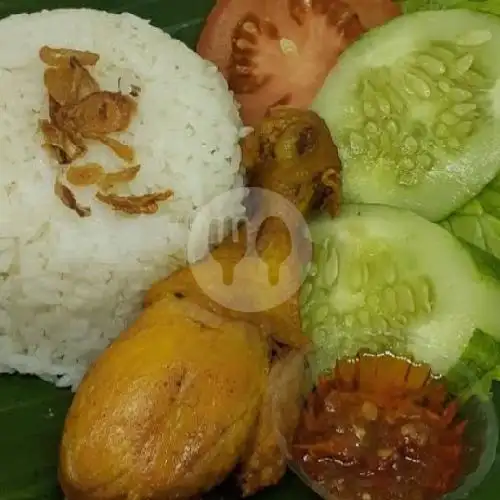 Gambar Makanan Nasi Goreng Dan Ayam Geprek Mama Putri, Kampung Bali 11