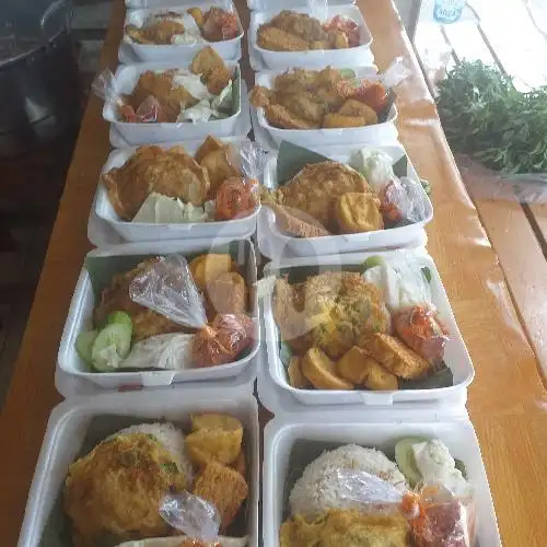 Gambar Makanan Warung Makan Bu Haji Sarwiyah, Benda 4