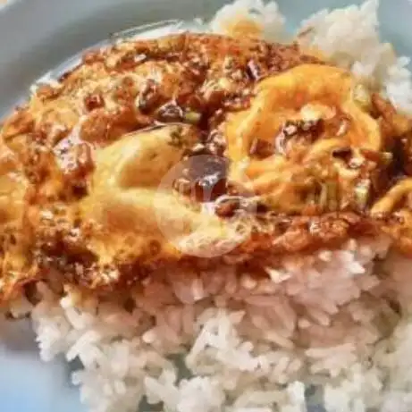 Gambar Makanan Indomie Tumis dan Nasi Goreng Solid, Blunyah Rejo 7