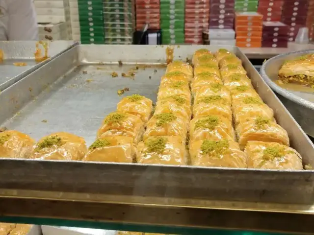 Karaköy Güllüoğlu'nin yemek ve ambiyans fotoğrafları 73