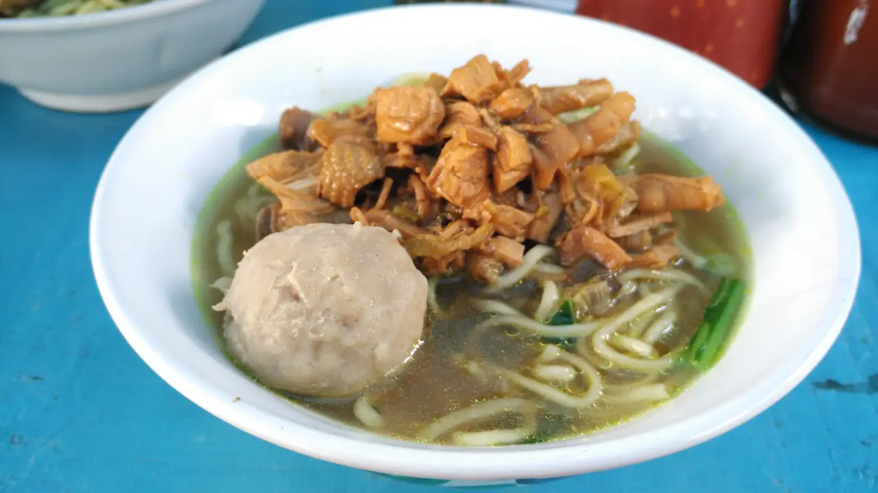 Mie Ayam Bu Tiktik