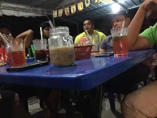 Kedai Hafiz Sebelah Rumah