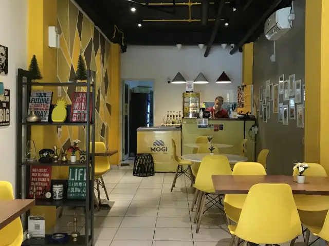 Mogi Cafe