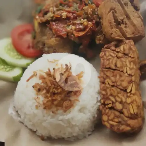 Gambar Makanan Ayam Geprak, Sudirman 4