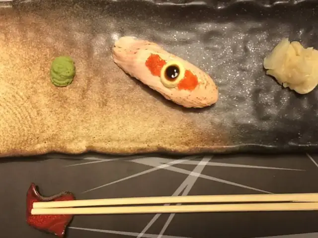 Yakuza Asian & Sushi'nin yemek ve ambiyans fotoğrafları 7