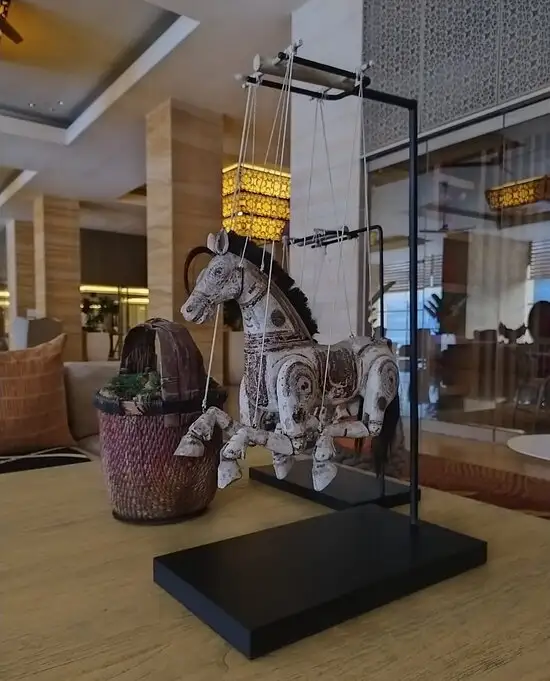 Gambar Makanan Cascade Lounge at Mulia Bali 9