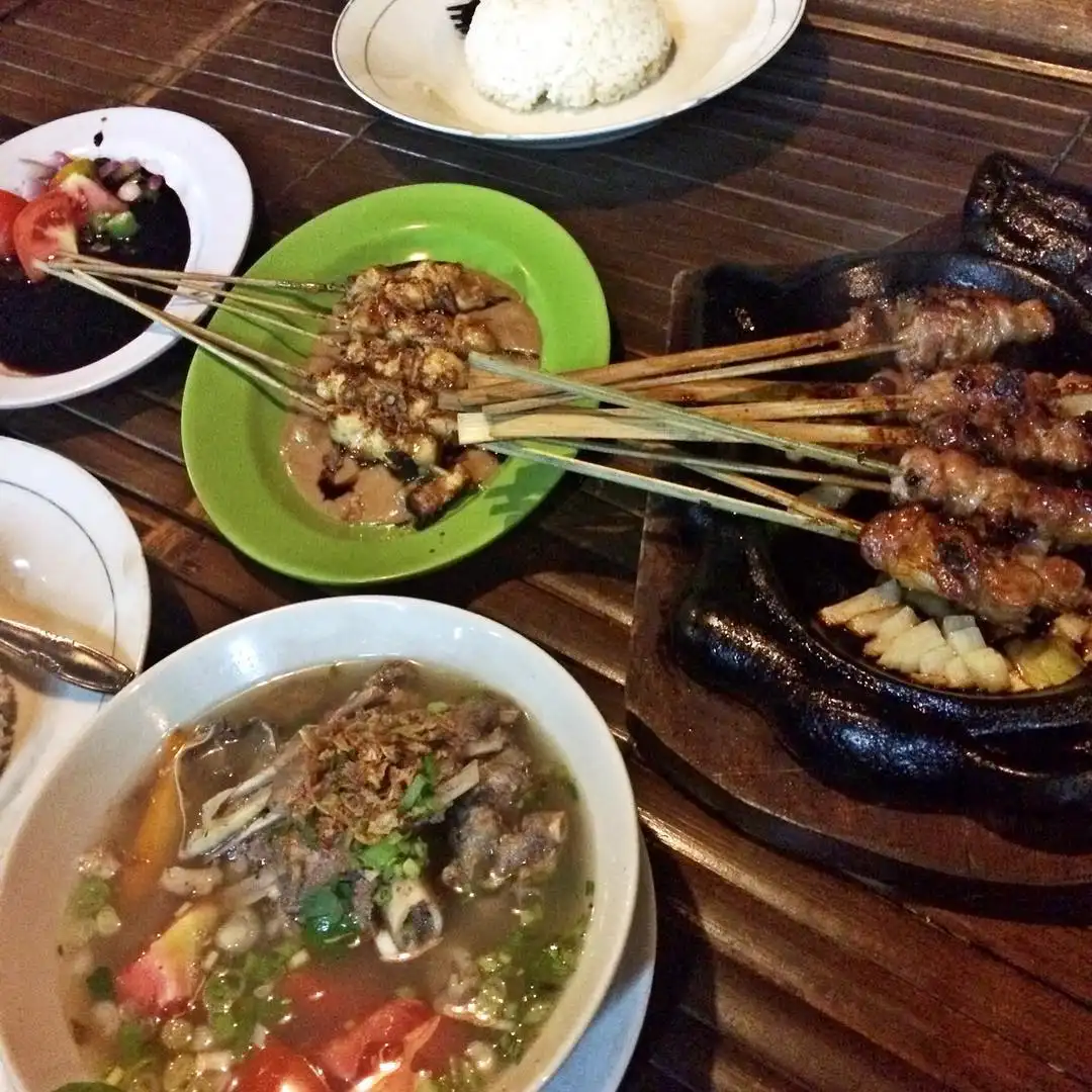 Sate Tegal Laka-Laka