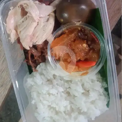 Gambar Makanan Warung Makan Gudeg Bu Rini, Jebres 7