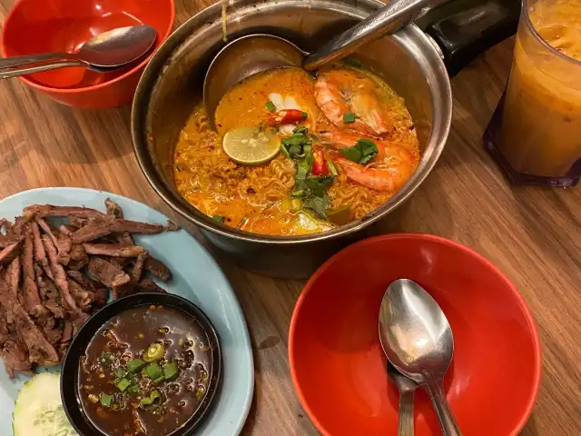 Little Rara Thai Boat Noodle Food Photo 10