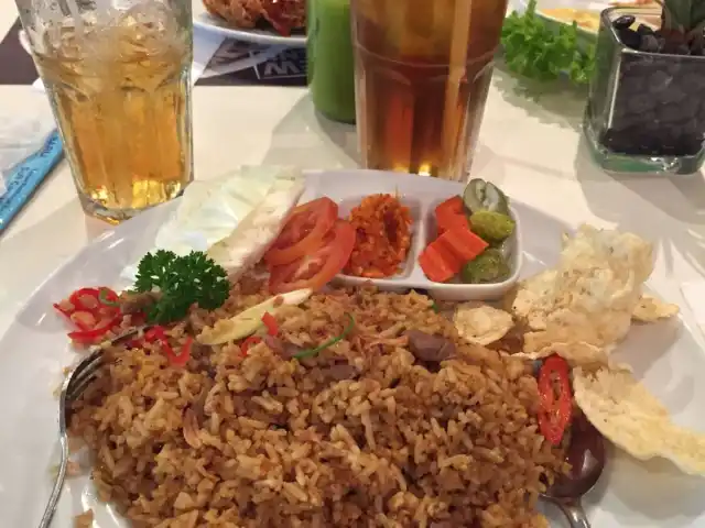 Gambar Makanan Tamani Kafe Express 15