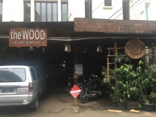 The Wood Cafe & Music