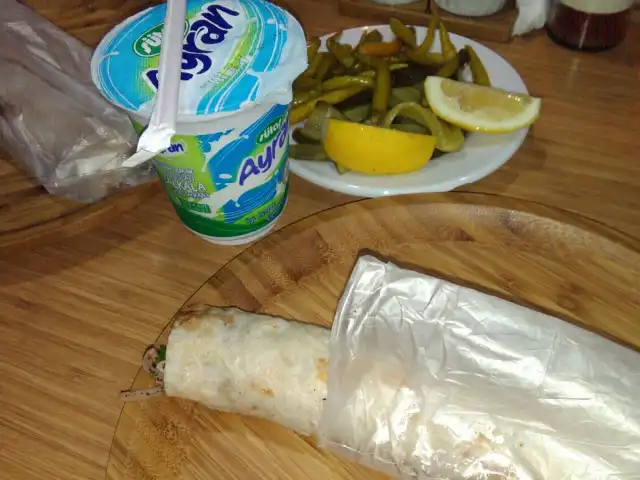 Şile Mersin Tantuni Ve Tost Evi'nin yemek ve ambiyans fotoğrafları 6