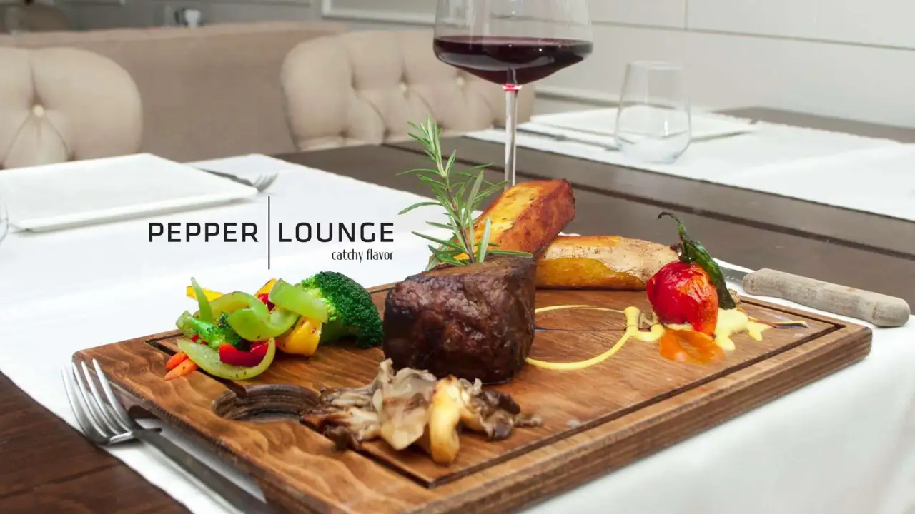 Pepper I Lounge