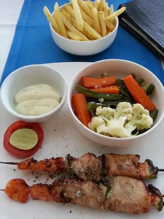 Gambar Makanan Mykonos Greek Restaurant 10