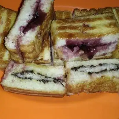 Gambar Makanan Roti Bakar Bandung Dilan, Teratai 15