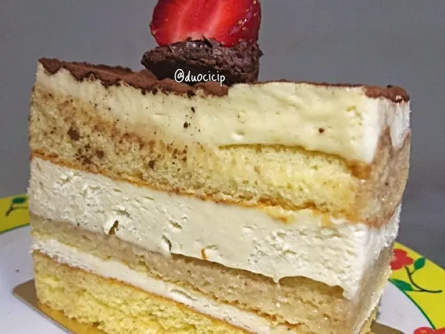 Gambar Makanan Capital Bakery & Cake 5