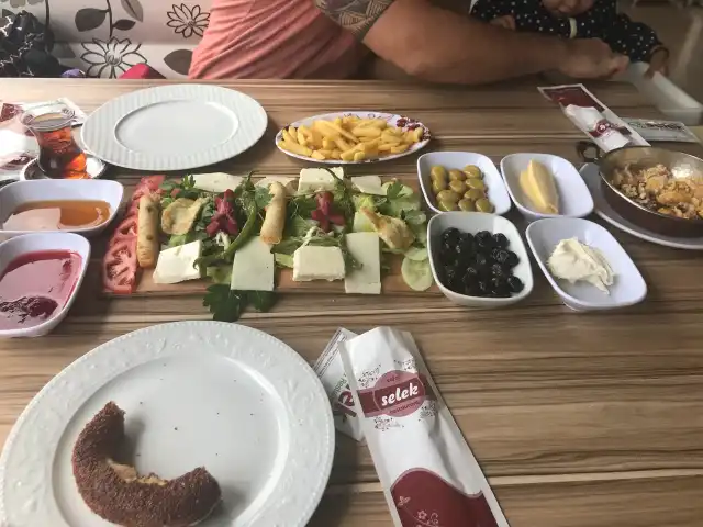 Mogan Golu Selek Cafe'nin yemek ve ambiyans fotoğrafları 3