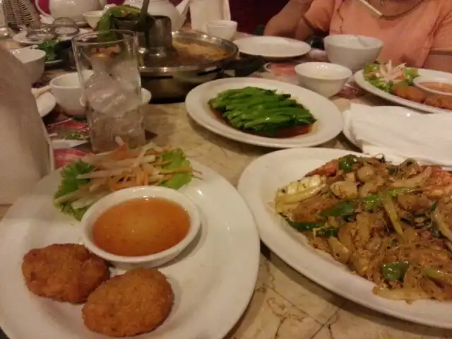 Gambar Makanan Coca Suki Restaurant 14