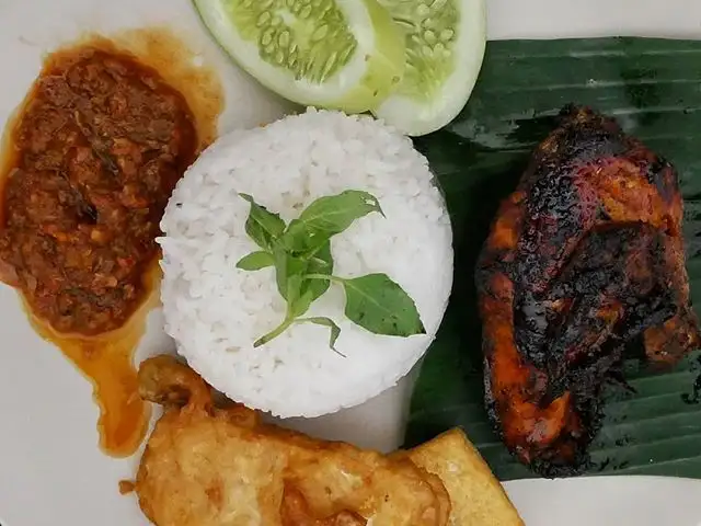 Gambar Makanan Ayam Rumahan 8