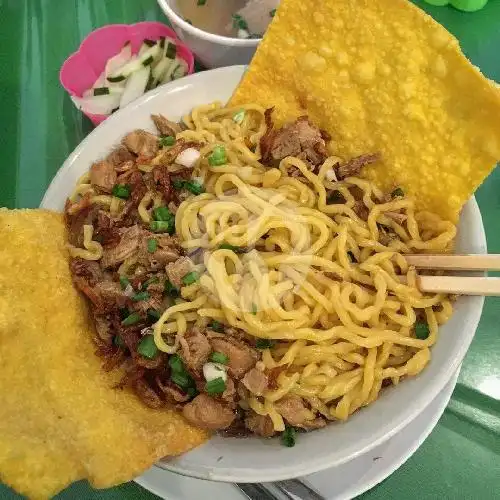 Gambar Makanan Asinan Dan Salad Buah Mamah Hafidz, Urip Sumoharjo 12