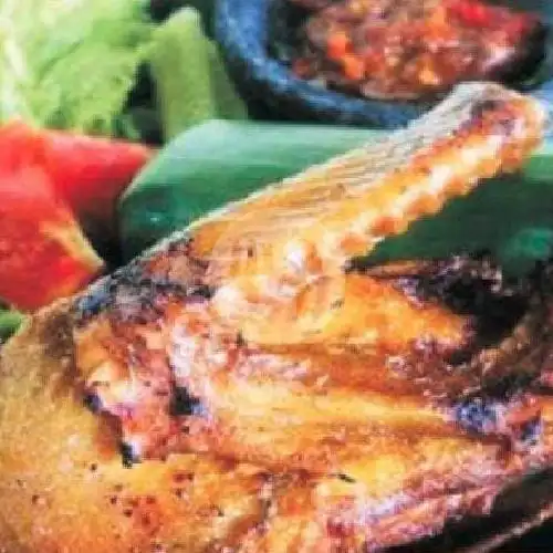 Gambar Makanan MAHARANI SEAFOOD, JL Sunandar Priyo Sudarmo No 21 Kel Purwantoro Kec Blimbing Ko 4