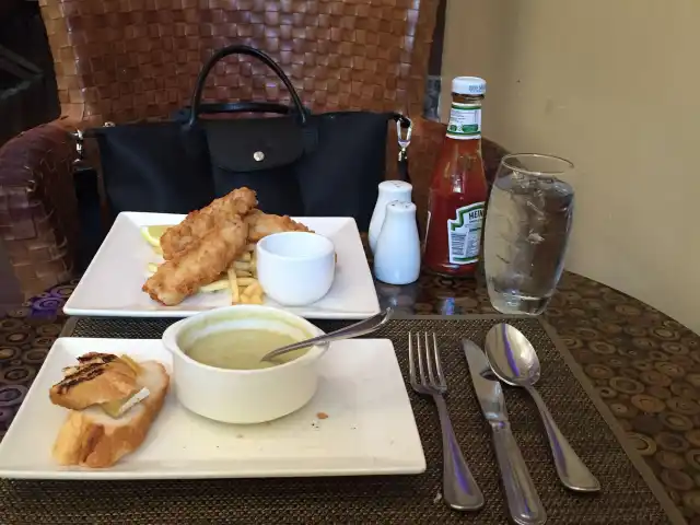 The Great Room - Marriott Hotel Food Photo 17