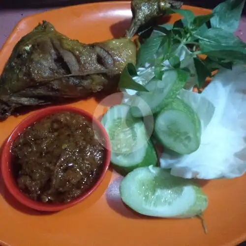 Gambar Makanan Warung Pecel Lele Bang Alek, Raya Cikarang Cibarusah 1