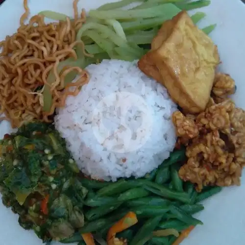 Gambar Makanan Warung Nasi Campur Allya, Kuta Selatan Pecatu 4