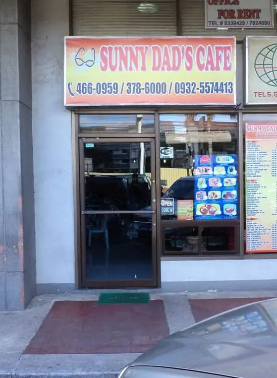 Sunny Dad's Cafe